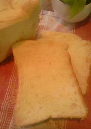 ふわふわ生クリーム食パン-レシピのメイン写真