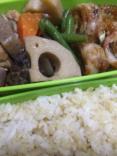 玄米ご飯でお弁当-レシピのメイン写真