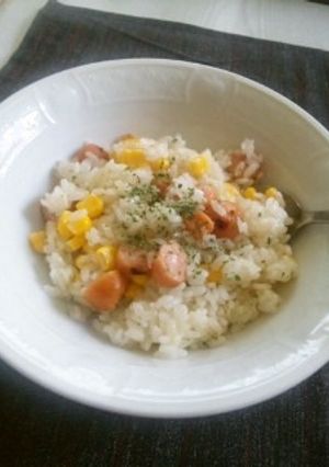ウインナーでレンチン洋風混ぜご飯-レシピのメイン写真