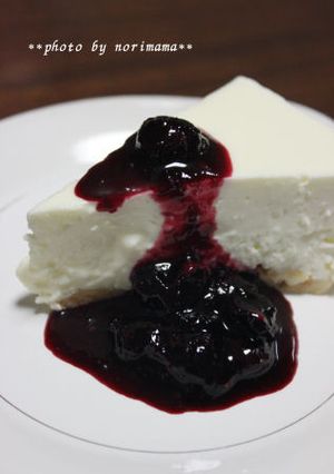 レアチーズケーキ♪(ブルーベリーソース)-レシピのメイン写真
