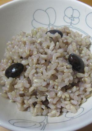 黒豆入り玄米ごはん-レシピのメイン写真