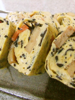 ひじきの煮物入り卵焼き☆リメイクレシピ-レシピのメイン写真