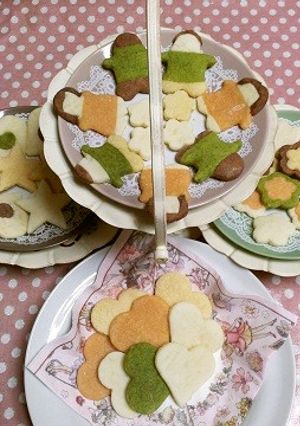 お菓子の家のかわいいクッキー-レシピのメイン写真