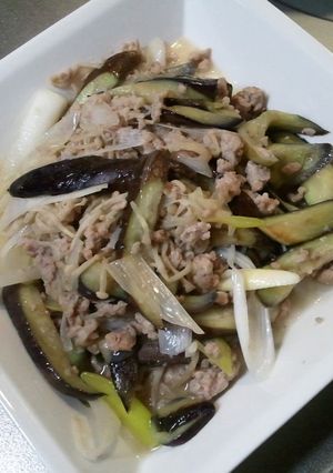 塩麹で♪茄子と挽き肉の炒めもの-レシピのメイン写真