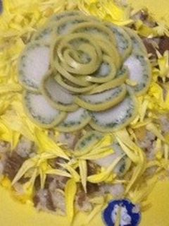 黄色づくし寿司!菜の花と菊の花散らして-レシピのメイン写真