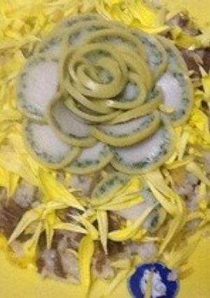 黄色づくし寿司!菜の花と菊の花散らして-レシピのメイン写真