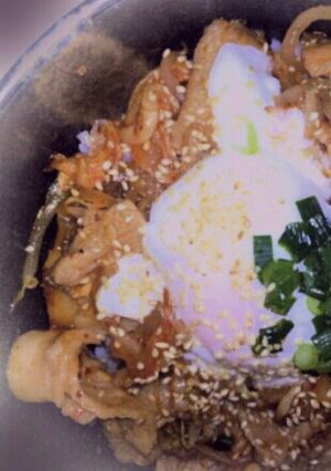 めちゃ早っ！うまっ！とろーり豚キムチ丼＊-レシピのメイン写真