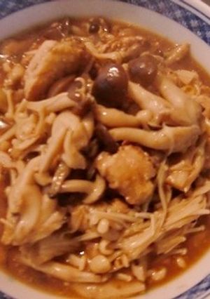 エノキとシメジを加えた味つけ鳥の煮物-レシピのメイン写真