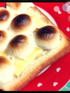 簡単!甘〜い☆マシュマロチーズトースト-レシピのメイン写真