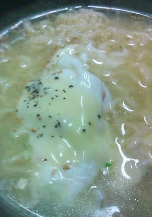 インスタントでチーズら〜めん-レシピのメイン写真