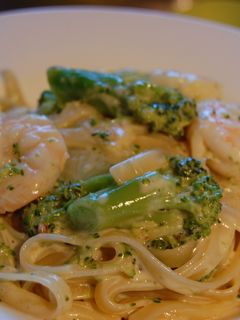 えびとブロッコリーのクリームパスタ-レシピのメイン写真