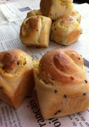 黒ごまさつまいもプチぱん★天然酵母-レシピのメイン写真