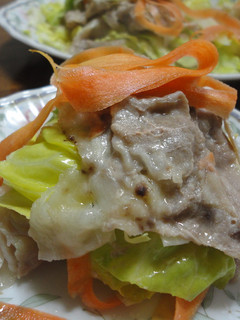 簡単☆豚肉と春キャベツのレンジ蒸し-レシピのメイン写真