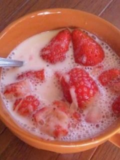 いちごみるく(*^^*)-レシピのメイン写真