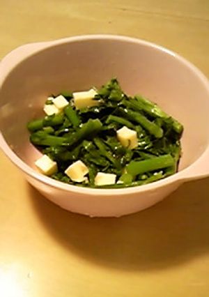 【超簡単】菜の花とチーズの和え物-レシピのメイン写真