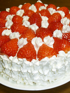 苺ケーキ-レシピのメイン写真