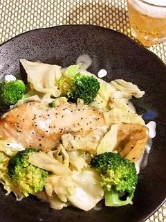 鮭とキャベツのレモンクリーム煮-レシピのメイン写真