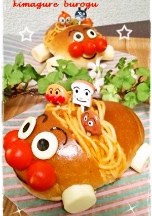 ロールパンdeアンパンマン号＊キャラぱん-レシピのメイン写真