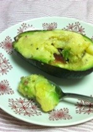 アボカドの♪梅チーズ焼き-レシピのメイン写真
