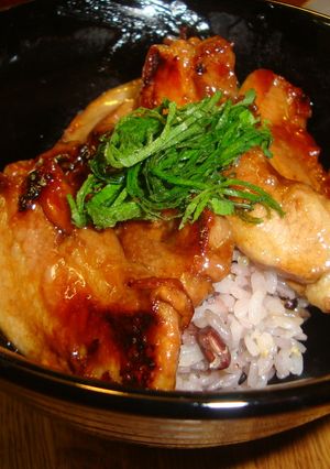 ぷちぷち歯ごたえの十六穀ごはんで豚バラ丼-レシピのメイン写真