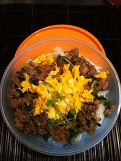 タイ風・パクチー入り、豚そぼろご飯-レシピのメイン写真
