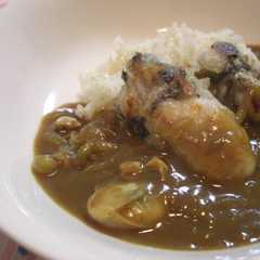 รูปของ たっぷりカキが主役の牡蠣カレー