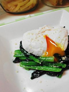 *ポーチドエッグのほうれん草添え*-レシピのメイン写真