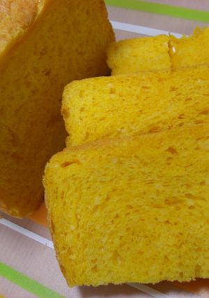 HB☆野菜ジュースのカロチンパン♪-レシピのメイン写真
