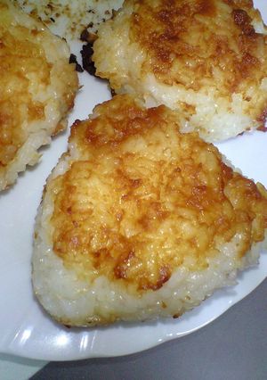 パックに残った味噌で、焼きおにぎり♪-レシピのメイン写真