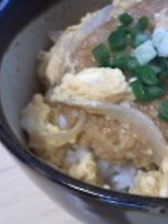 カツ丼ならぬ、コロとじ丼-レシピのメイン写真