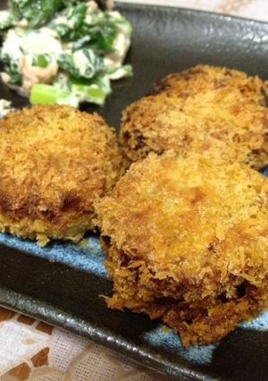 かぼちゃコロッケ隠れミッキーバージョン-レシピのメイン写真