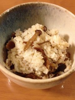 めんつゆで簡単♪きのこと豚バラ混ぜご飯-レシピのメイン写真