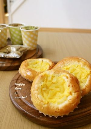 優しい味!アップルカスタードパン☆-レシピのメイン写真