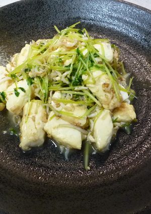 ♡☆豆苗と豆腐のしらすごま油炒め-レシピのメイン写真