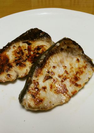 シンプル！フライパンｄｅブリの塩麹焼き-レシピのメイン写真