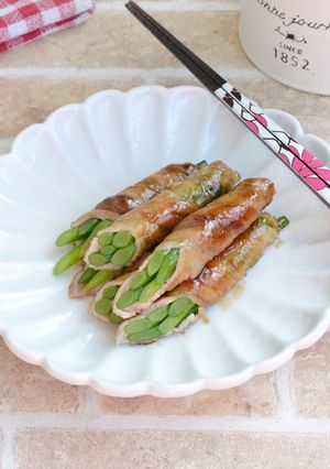 お弁当に〜♪にんにくの芽豚肉巻きソテー-レシピのメイン写真