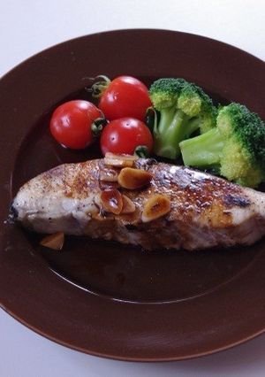 さわらのムニエルにんにく醤油ソース-レシピのメイン写真
