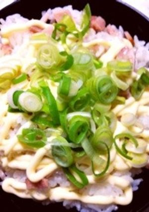 簡単★焼豚で豚マヨ丼-レシピのメイン写真