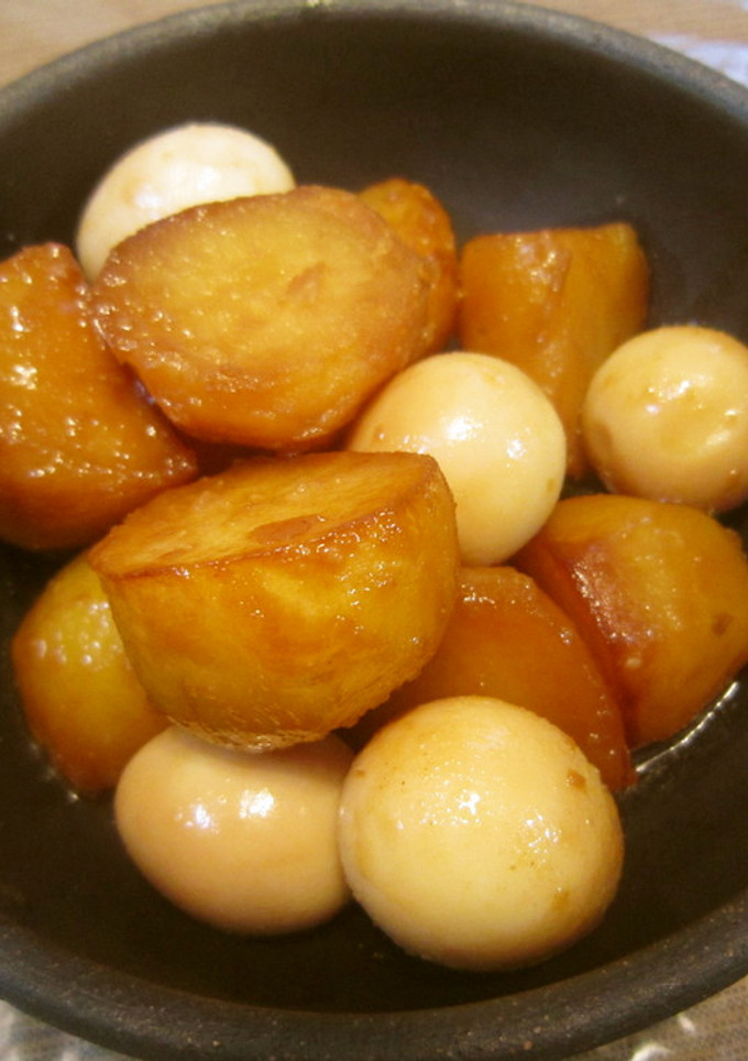 うずらと揚げじゃがいもの煮物-レシピのメイン写真