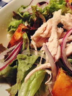 *南瓜と蒸し鶏のサラダ*-レシピのメイン写真