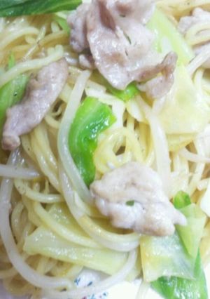 ラーメンスープの素で簡単塩焼きそば☆-レシピのメイン写真