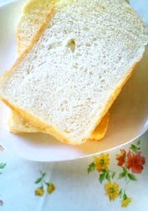 バター風味豊かな☆毎日のふんわり食パン☆-レシピのメイン写真