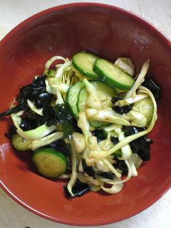 キャベツとワカメの酢の物-レシピのメイン写真