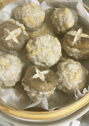 椎茸でじゅ～し～しっかり味の蒸し団子☆-レシピのメイン写真