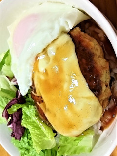 ハンバーグ&目玉焼きでロコモコ風♪-レシピのメイン写真