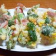 ブロッコリーとコーンとウインナーかきあげ