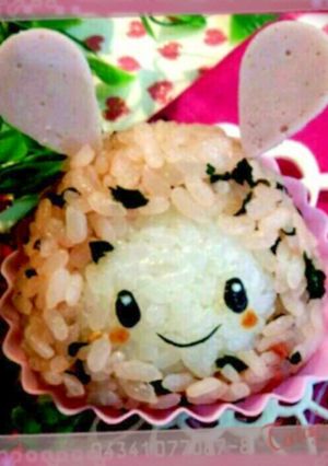 おにぎり**ウサギ被りちゃん-レシピのメイン写真