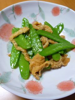絹さやと薄揚げのバター炒め-レシピのメイン写真