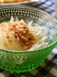 血液さらさら*新玉ねぎのサラダ-レシピのメイン写真