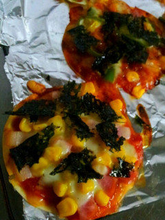 ♬餃子の皮でおつまみピザ♬-レシピのメイン写真